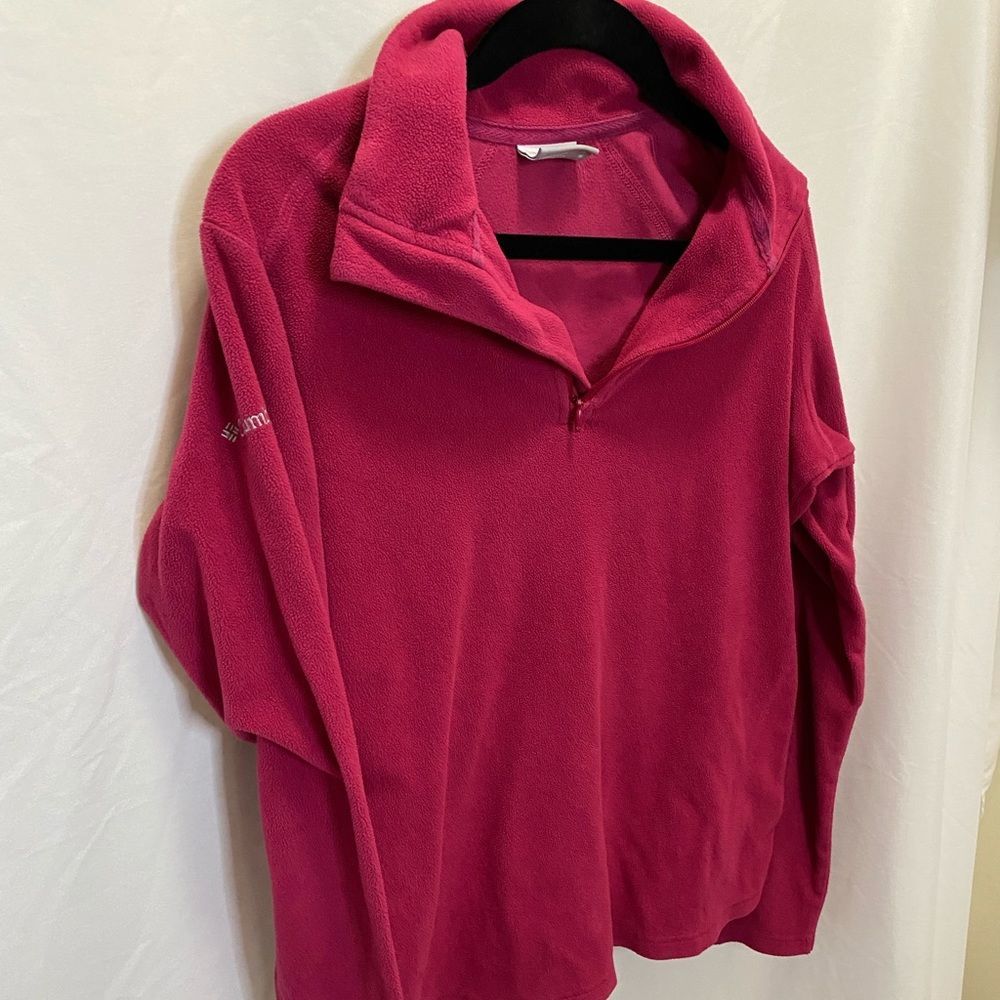 Columbia pink pull over half zip fleece, size M